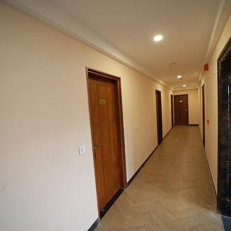 Majestic Hotel Madurai Ngoại thất bức ảnh