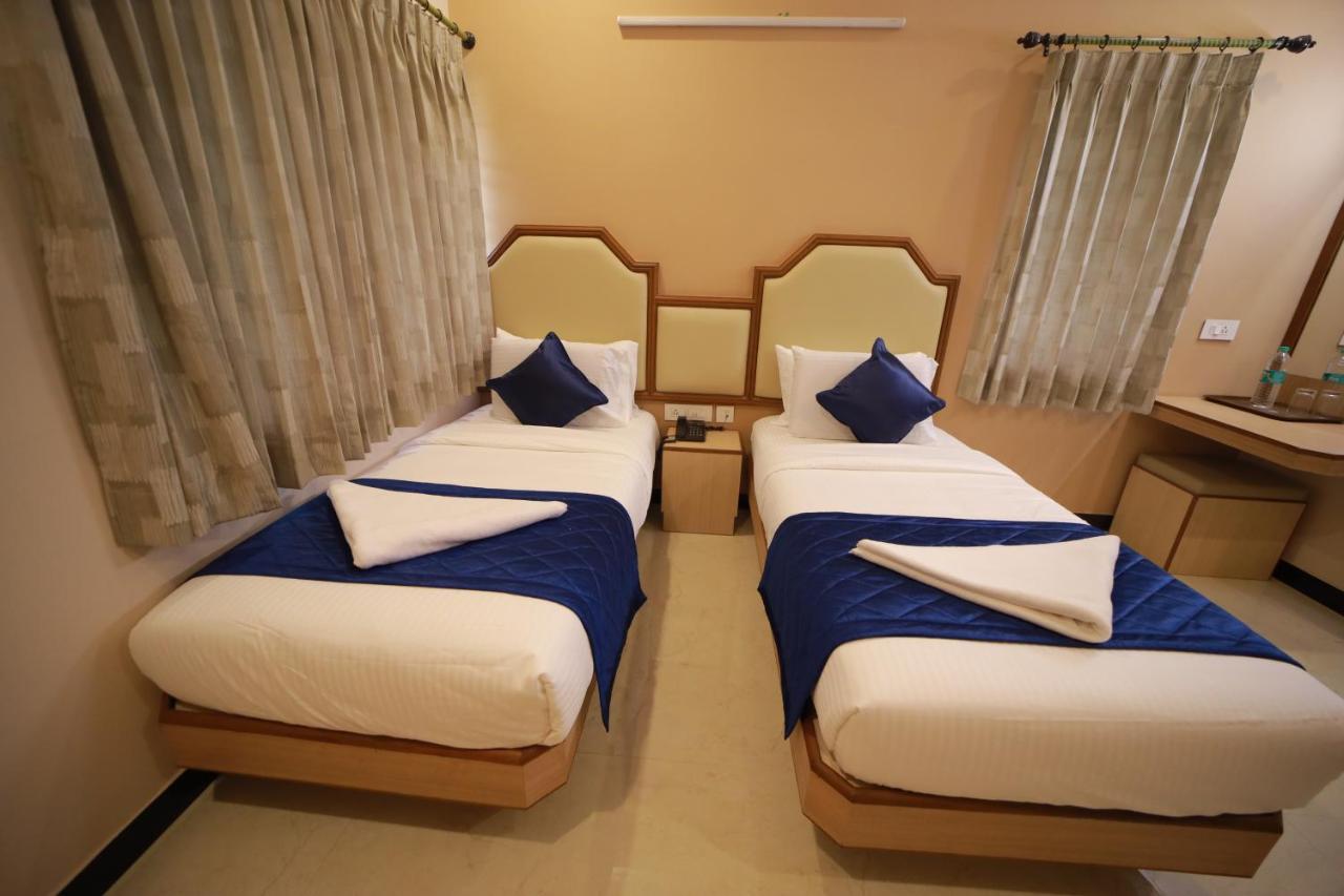 Majestic Hotel Madurai Ngoại thất bức ảnh